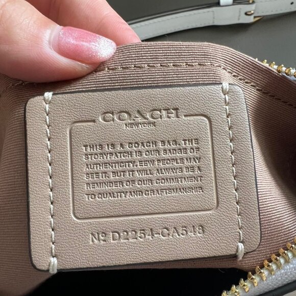 Coach Teri Shoulder Bag In Signature Canvas CA548 - Picture 9 of 9